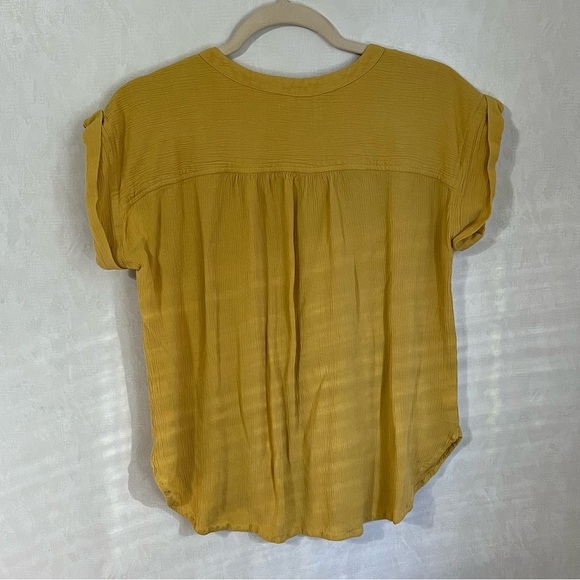 LOFT Gold Relaxed Buttoned Down V-Neck Short Sleeve Blouse Top - Picture 2 of 5